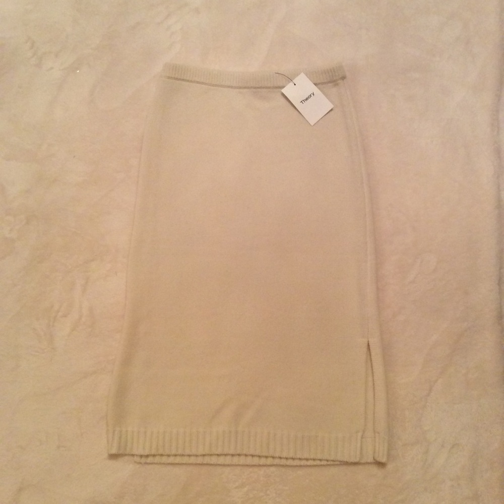 Theory wool blend long sweater skirt, new small